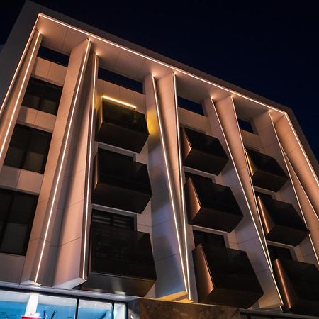 Raam Luxury Suites Lárnaca Exterior foto